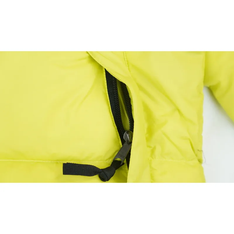 TheNorthFace Splicing White And Red Apple Green