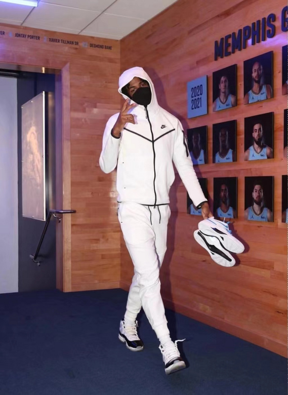 Nike Sportswear Tech CU4489-030