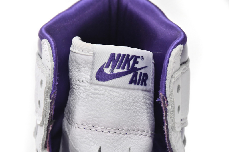 Air Jordan 1 Court Purple