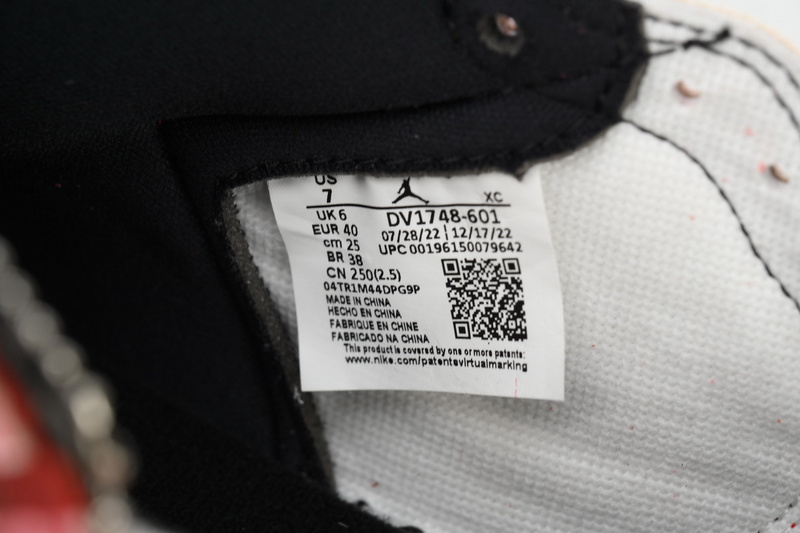 Marvel x Air Jordan 1 Retro High OG 'Next Chapter'