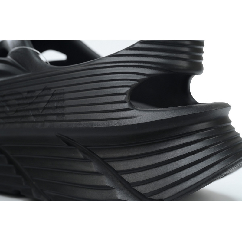 HOKA ONE ONE Black 