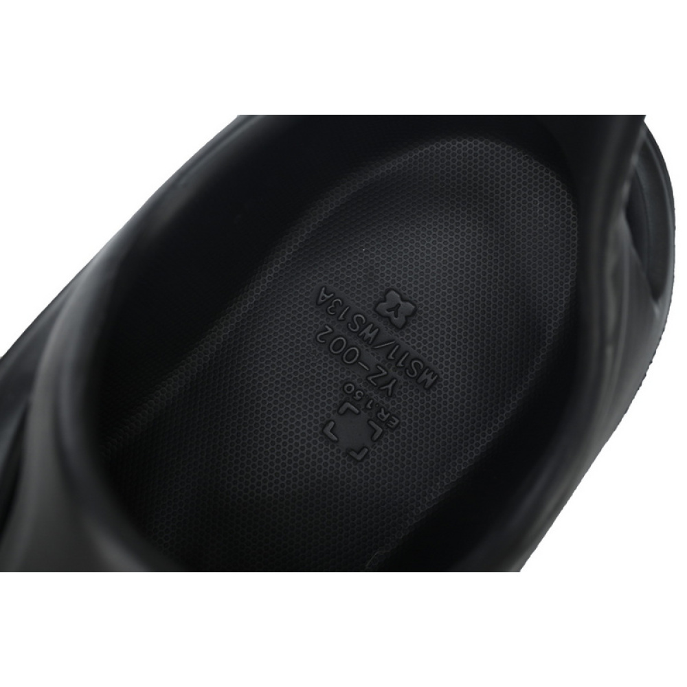 HOKA ONE ONE Black 