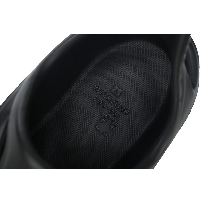 HOKA ONE ONE Black 