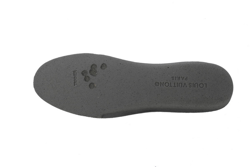 Louis Vuitton Trainer Beige 