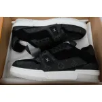 Louis Vuitton Trainer Triple Black