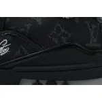 Louis Vuitton Trainer Black
