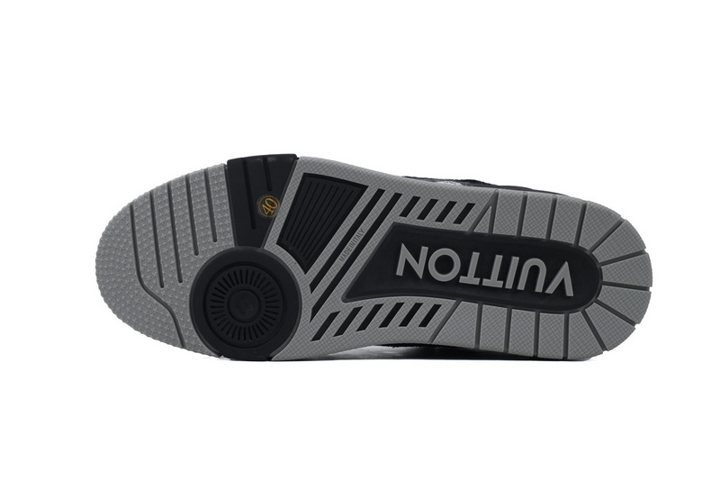 Louis Vuitton Trainer Black