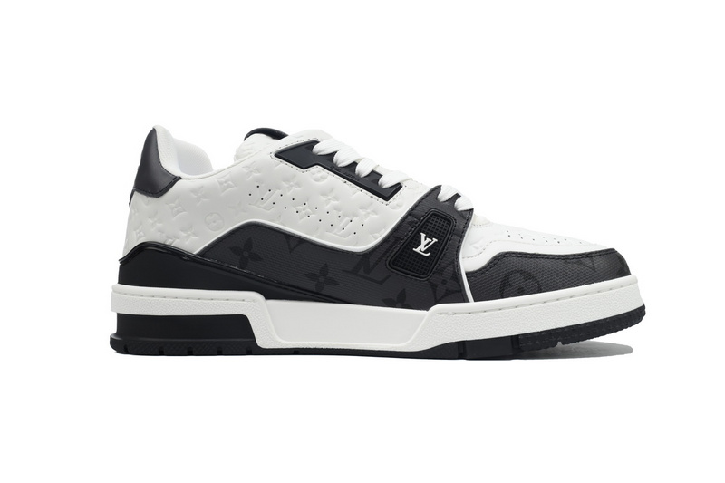 Louis Vuitton Trainer Black White