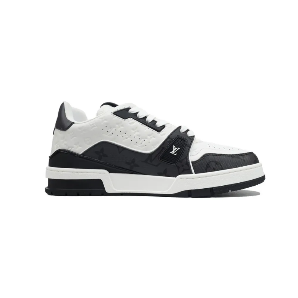 Louis Vuitton Trainer Black White