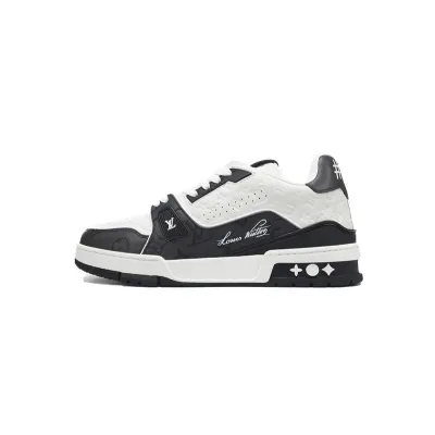 Louis Vuitton Trainer Black White 01