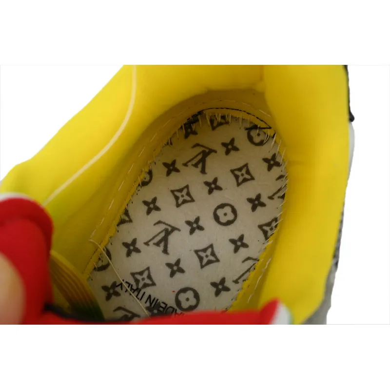 Louis Vuitton Trainer Yellow (Show)