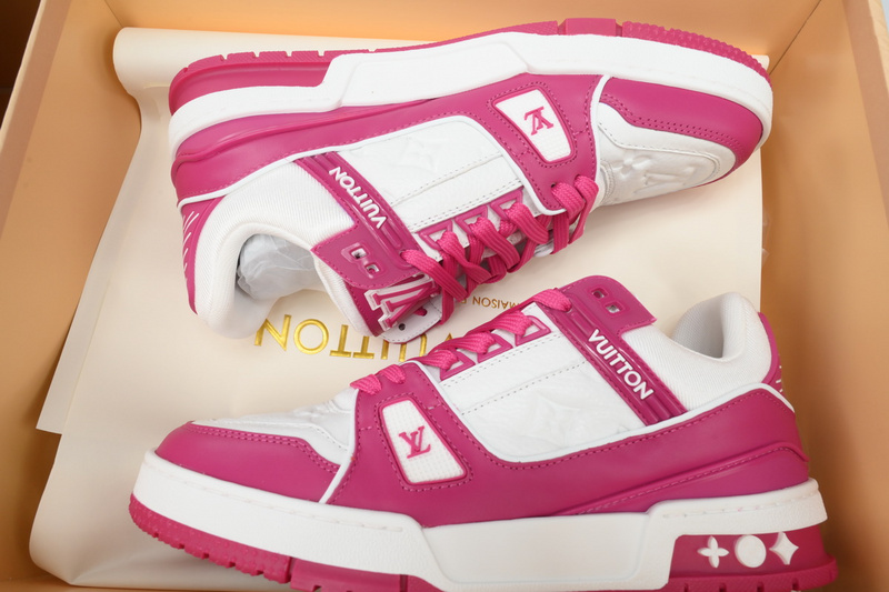 Louis Vuitton Trainer Rose Red