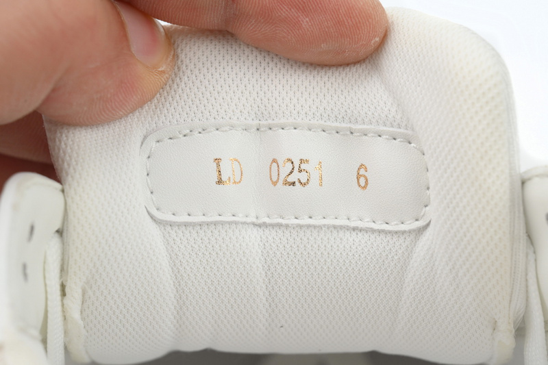 Louis Vuitton Trainer White Leather