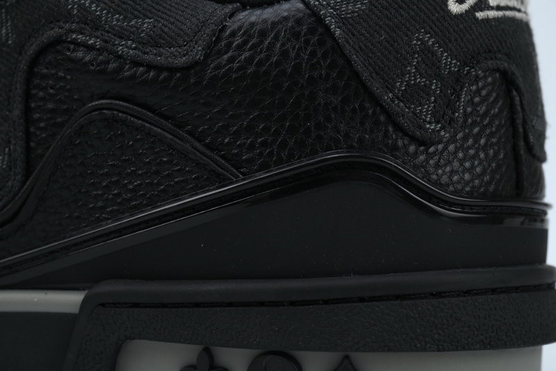 Nigo x Louis Vuitton Trainer Black