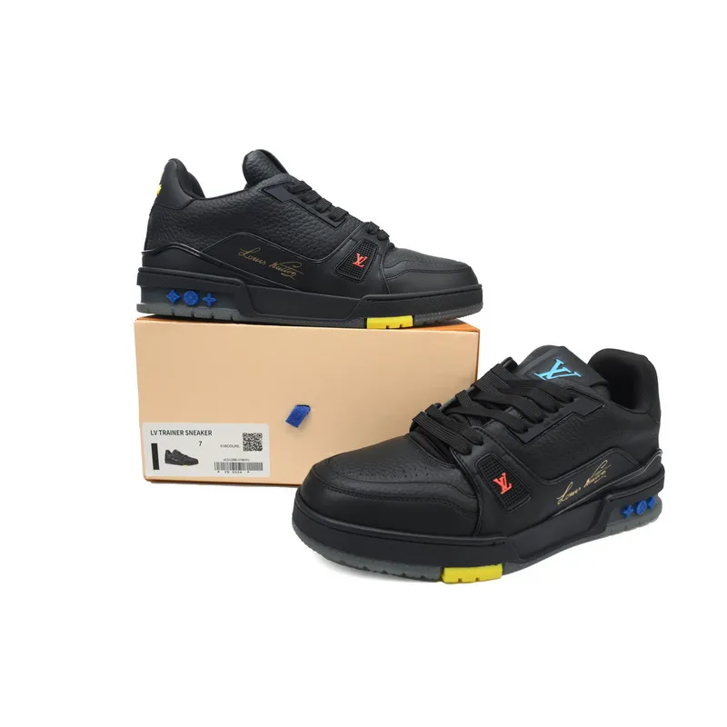 Louis Vuitton Trainer Black 