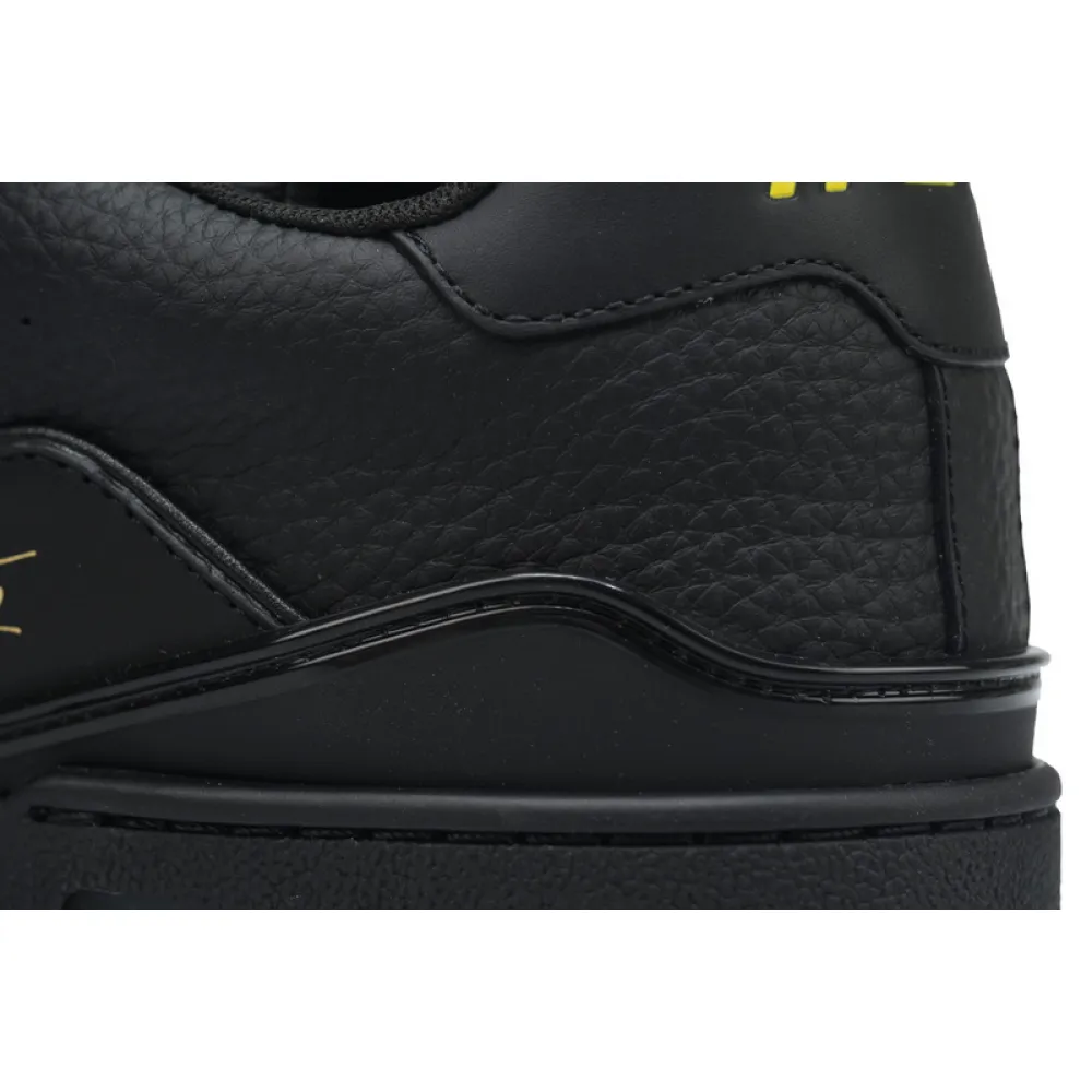 Louis Vuitton Trainer Black 