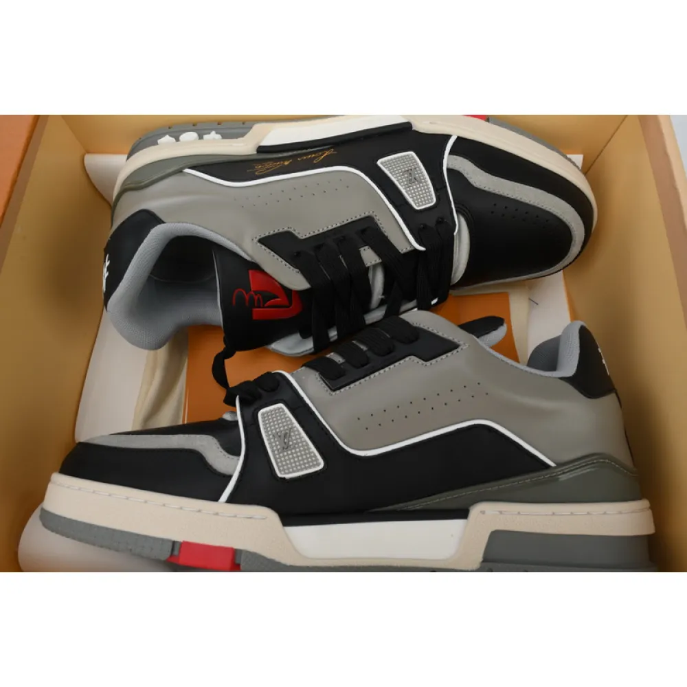 Louis Vuitton Trainer Grey Black