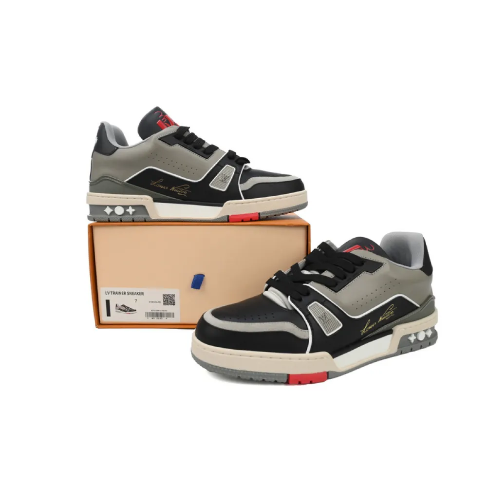 Louis Vuitton Trainer Grey Black