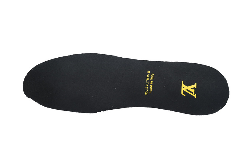 Louis Vuitton Trainer Laser Orange