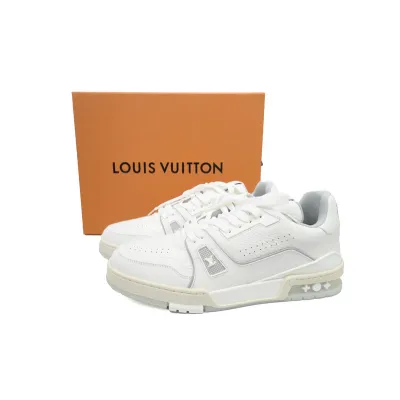 Louis Vuitton Trainer White 02