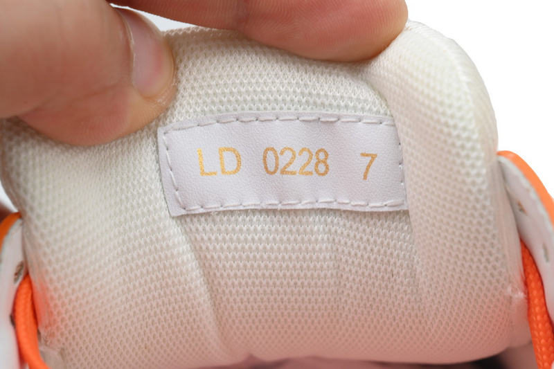 Louis Vuitton Trainer White Orange