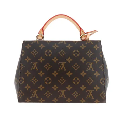 LOUIS VUITTON Cluny Mini-Black 02