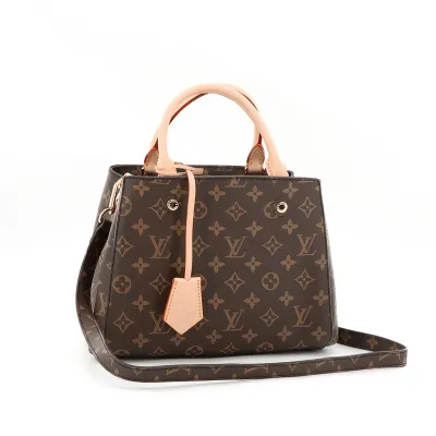LOUIS VUITTON Montaigne Bag 02