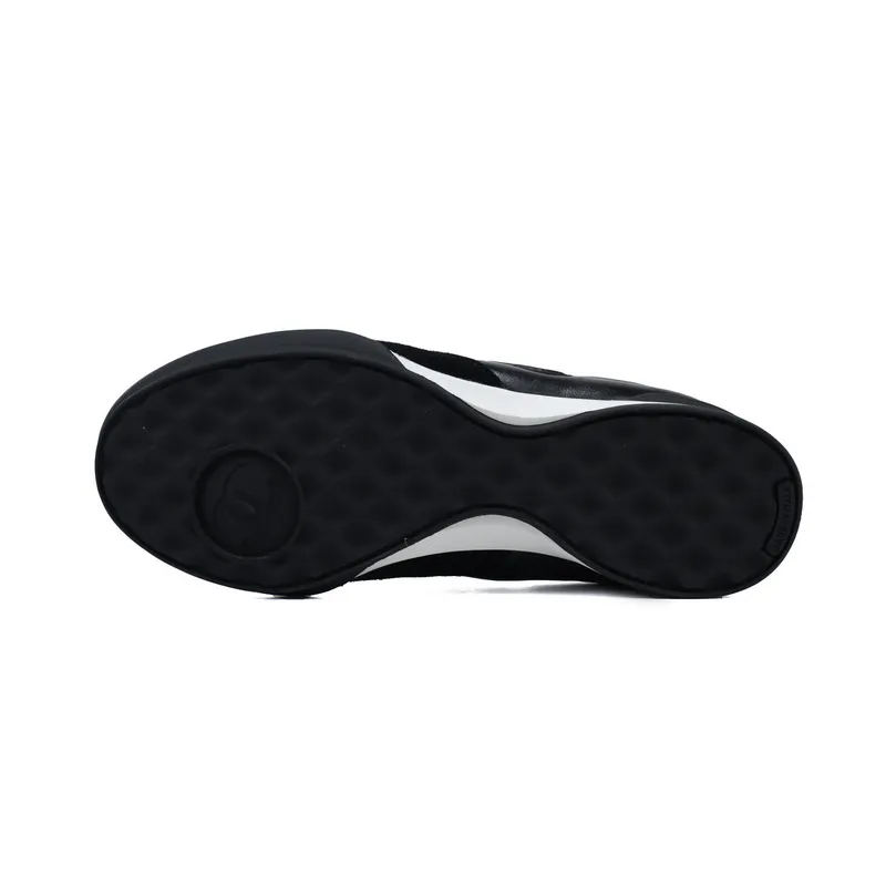 Chanel Black