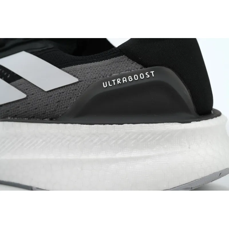 Adidas Ultraboost 5X 'Black White Carbon'
