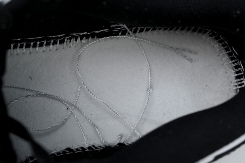 Nike Dunk Low "Line Panda"