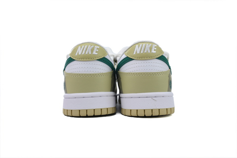 Nike Dunk Low DV0833-100
