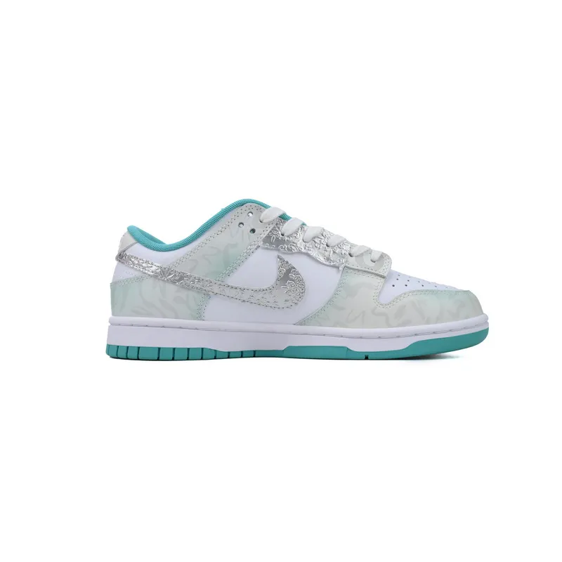 Nike Dunk Low DV0833-102