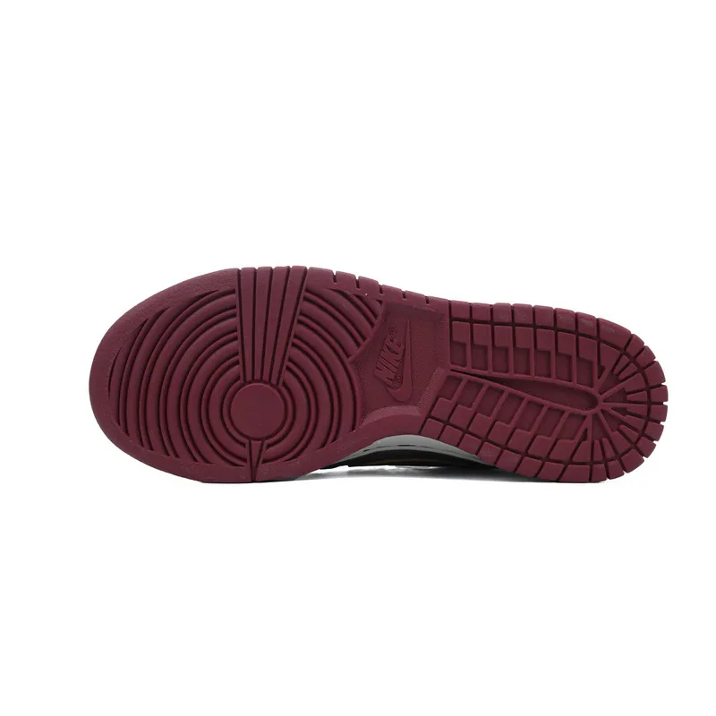 Nike Dunk Low WK0820-001