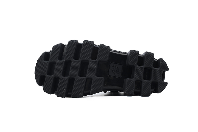 LOUIS VUITTON Martin boots Black leather