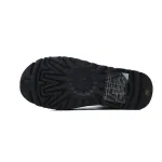 UGG Mid Black