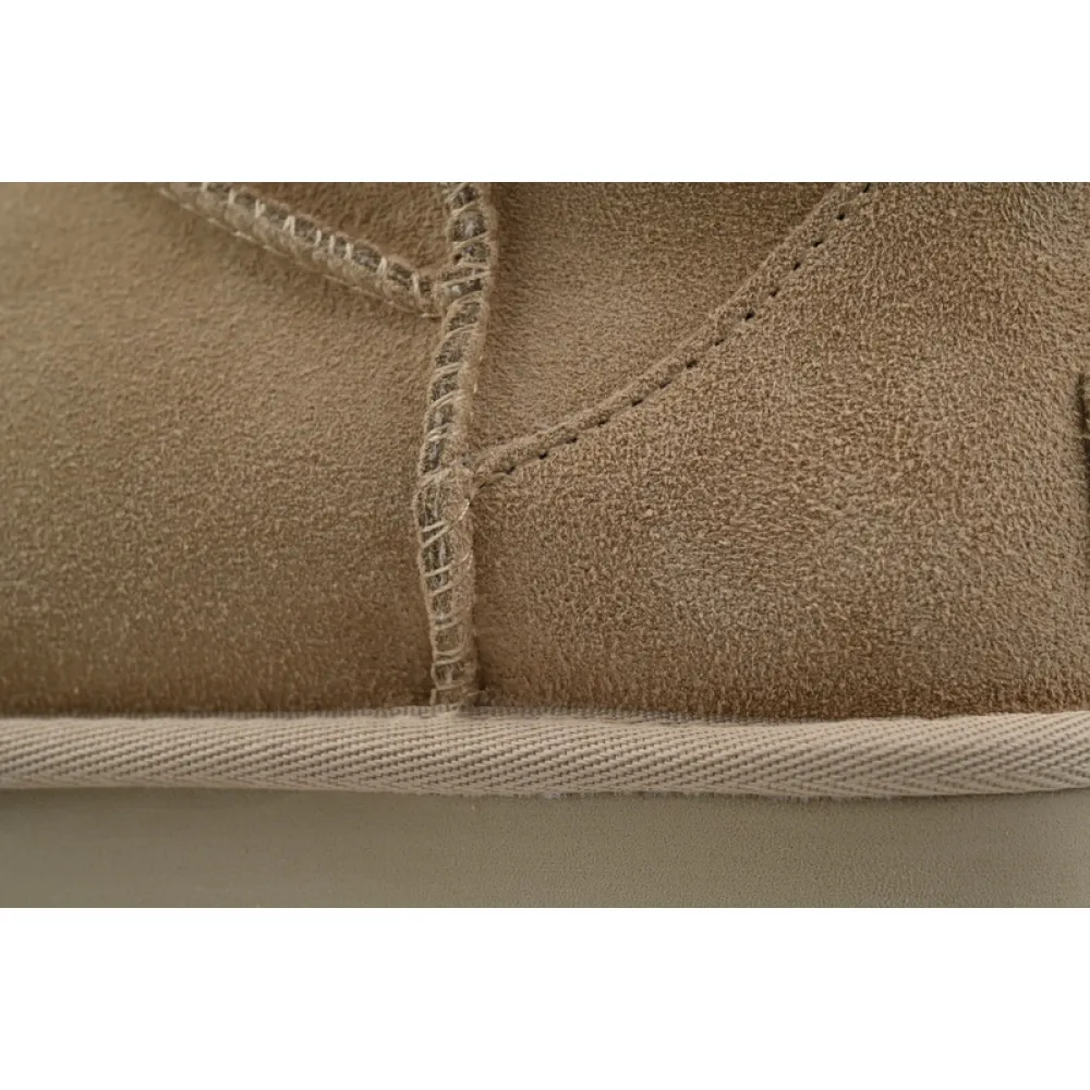 UGG Mid Khaki 