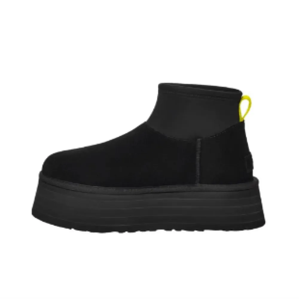 UGG Black 002