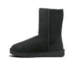 UGG Classic Short Black