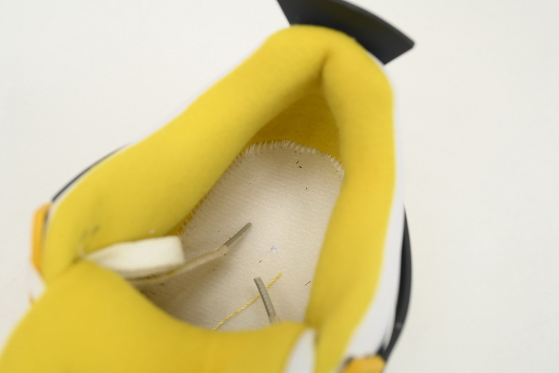 PB Bacth  AIR JORDAN 4 VIVID SULFUR