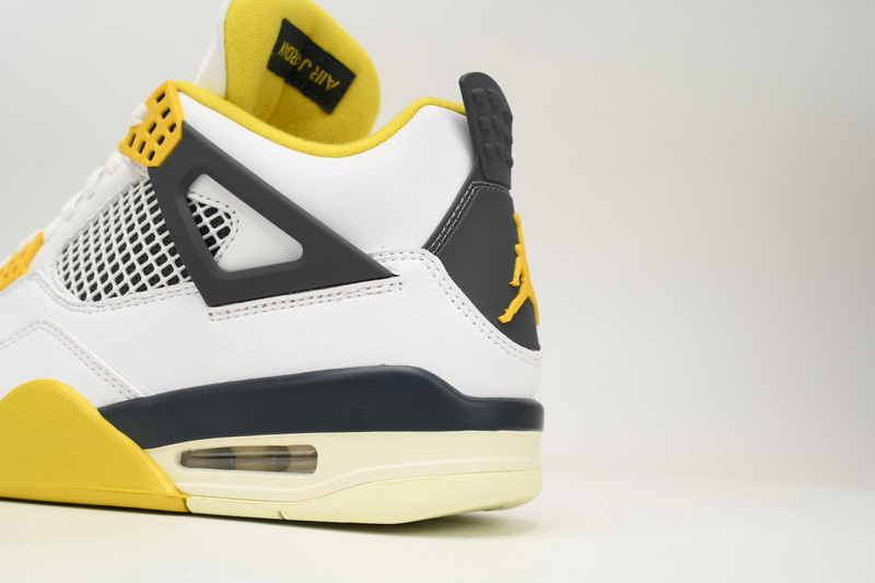 PB Bacth  AIR JORDAN 4 VIVID SULFUR