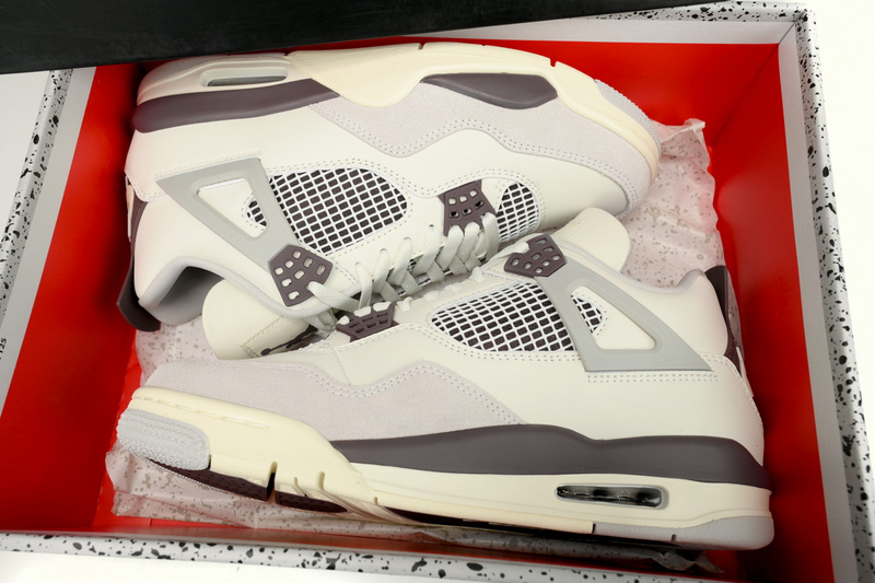 PB Bacth Air Jordan 4 White Phan Tom