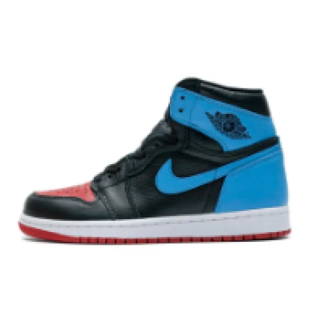 Q3 Air Jordan 1 WMNS “UNC To Chicago”