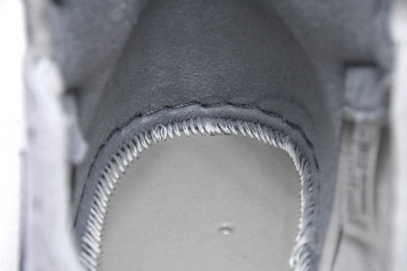 Q3 Air Jordan 1 High OG Stealth