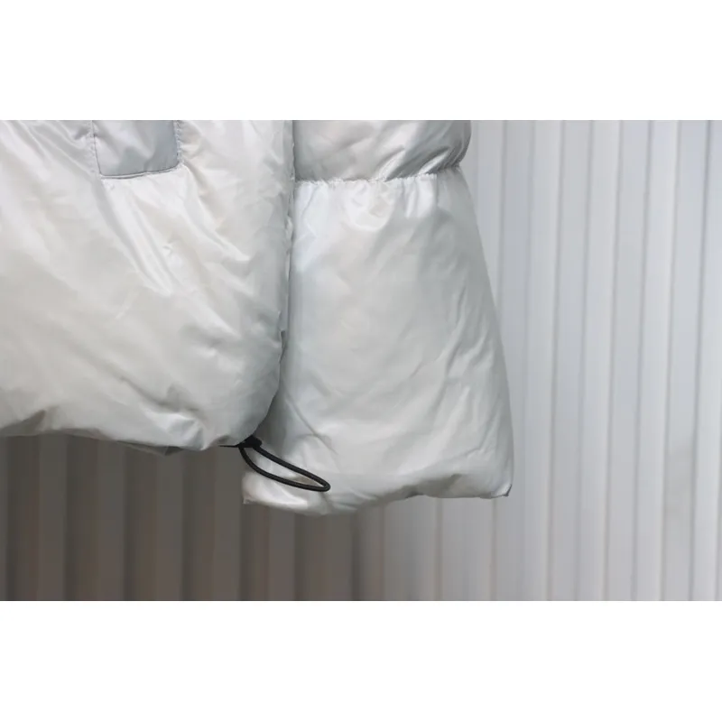  Canada Goose white