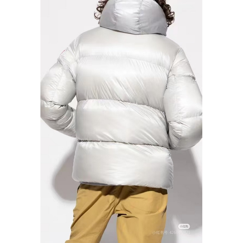  Canada Goose white