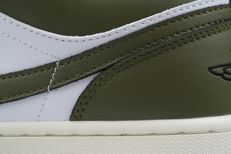 XH Air Jordan 1 Low Black Toe Medium Olive