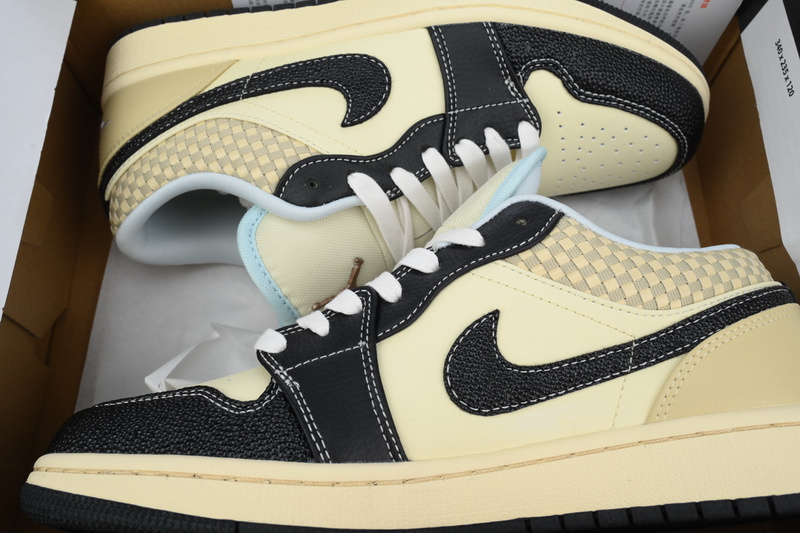 XH Air Jordan 1 Low SE Coconut Milk Black