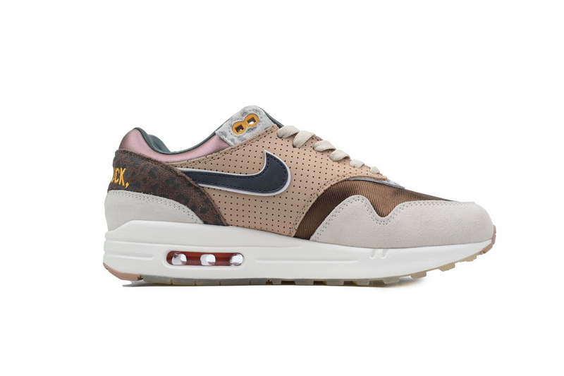 Division St.x Nike Air Max 1“University of Oregon”