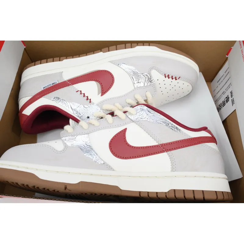 Nike Dunk Low Red