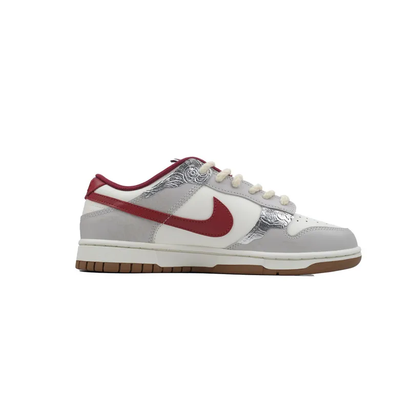 Nike Dunk Low Red